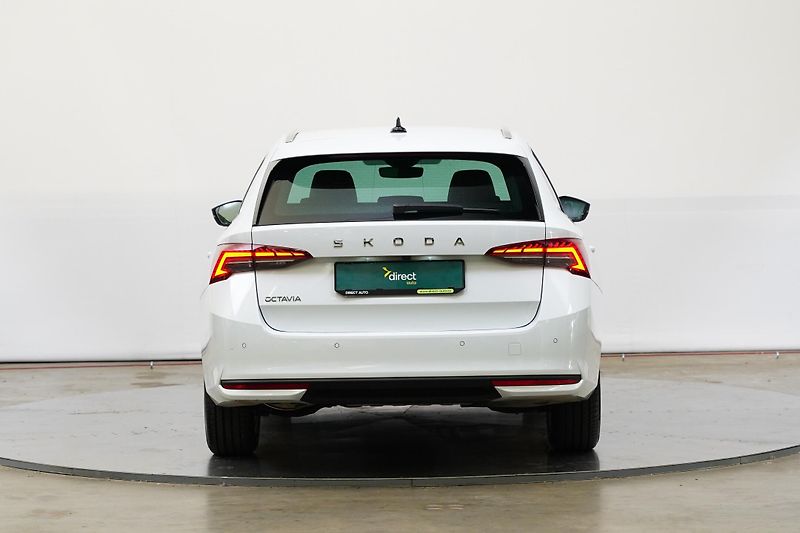 Škoda Octavia - fotka 6 z 27