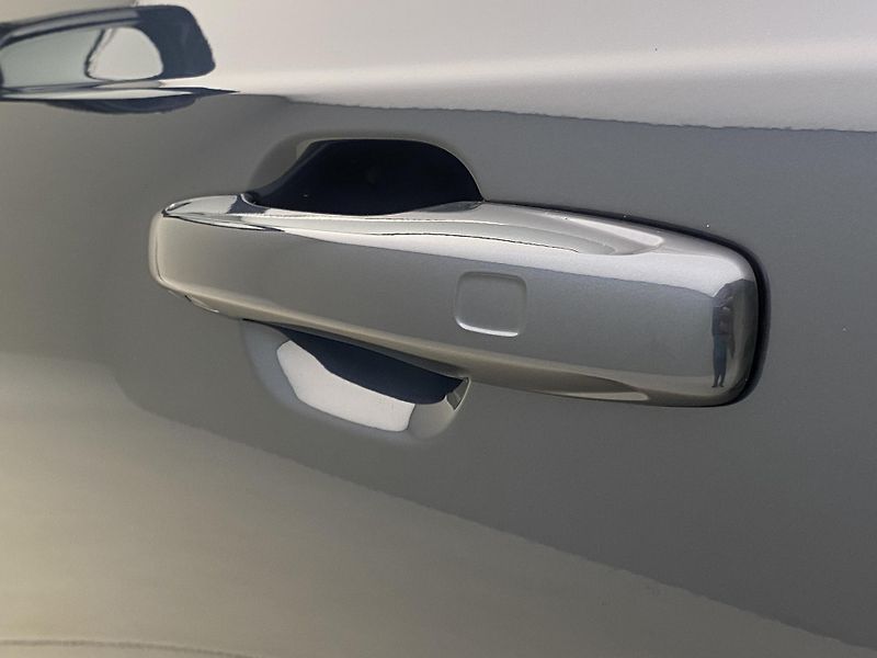 Volvo XC90 (2026) B5 AWD AUT BRIGHT ULTRA 7míst - fotka 20 z 74
