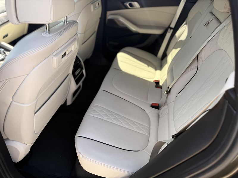 BMW X6 (2021) 40D, M-SPORT,ČR,1 MAJITEL - fotka 5 z 42
