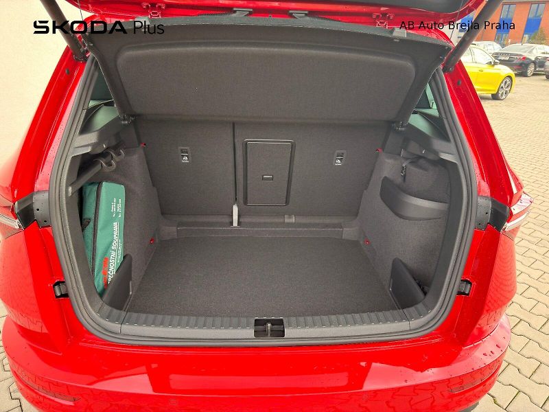 Škoda Karoq (2025) SPORTLINE TSI 1.5/110KW 7AP - fotka 6 z 42