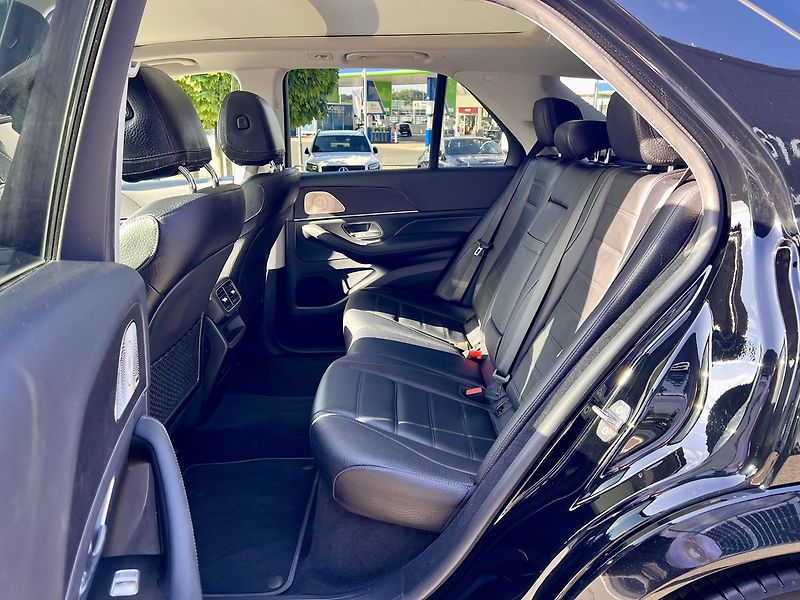 Mercedes-Benz GLE (2021) 350 d 4MATIC SUV - fotka 12 z 30