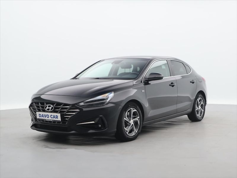 Hyundai i30 1.5 T-GDI Mild LED CZ - fotka 3 z 33