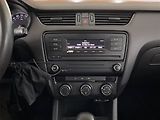 Škoda Octavia (2014) 1.6 TDI, Tempomat - náhled 12