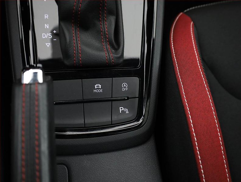 Škoda Scala (2021) Monte Carlo 1.0 TSI, Automat - fotka 12 z 20