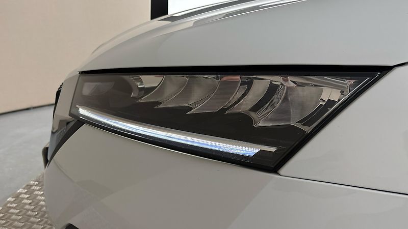 Škoda Octavia 1.0 TSI E-Tec DSG Ambition - fotka 18 z 23