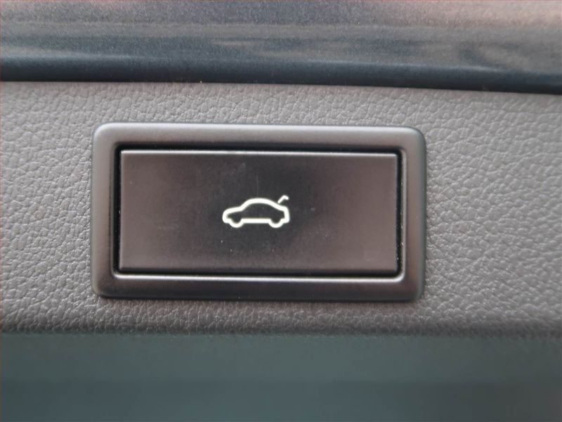 Škoda Octavia (2019) 1.6 TDI, Automat, Kůže, Navi - fotka 19 z 19