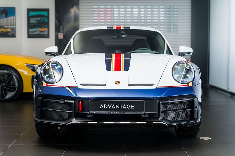 Porsche 911 (2024) (992) Dakar - fotka 2 z 8