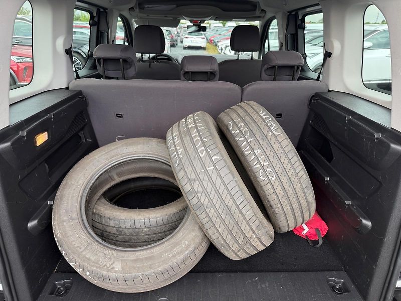 Citroën Berlingo (2021) LIVE PACK 1.5BHDi 75kW CZ DPH - fotka 6 z 11