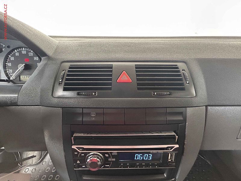 Škoda Fabia (2002) 1.4i, ČR, STK5/28 - fotka 12 z 12