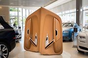 Interiér Bugatti Veyron je na prodej