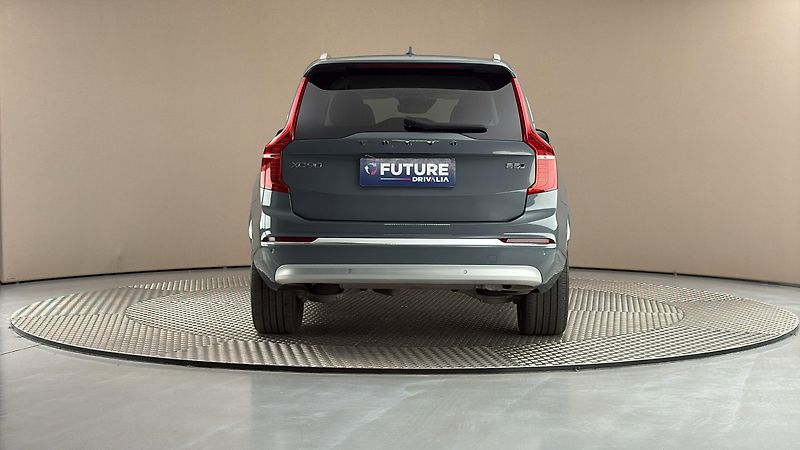 Volvo XC90 2.0 B5 AUT AWD Inscription - fotka 5 z 33