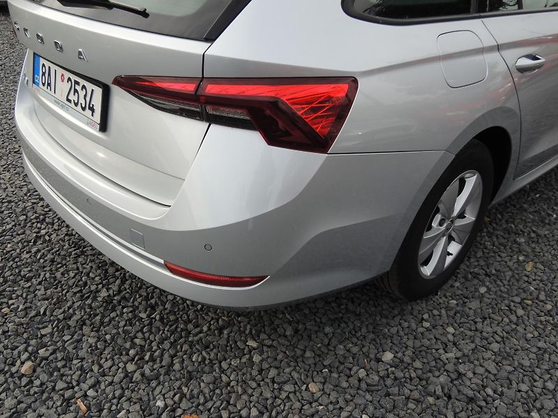Škoda Octavia (2020) 1.5TSi,110kw,Combi,ČR,1maj. - fotka 13 z 58