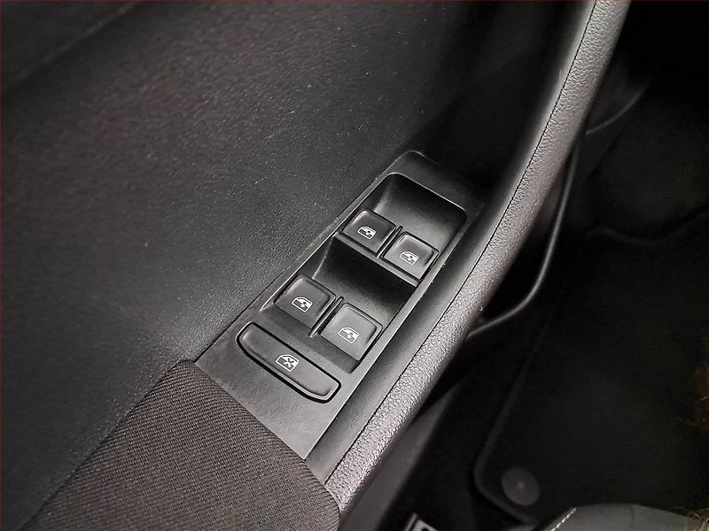 Škoda Fabia (2019) 1.0 TSI, ČR,1.maj, Tempomat - fotka 18 z 18