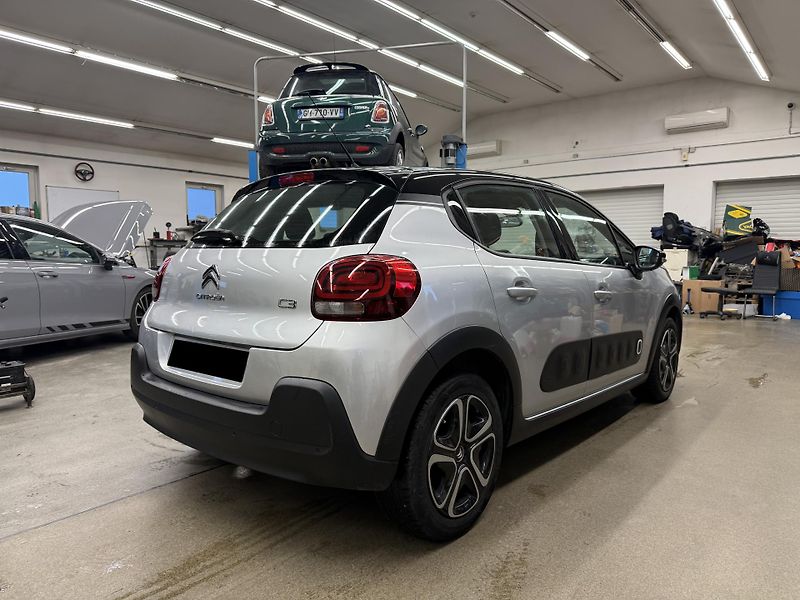 Citroën C3 1.2 PureTech 81 kW - fotka 7 z 17