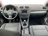 Volkswagen Golf (2010) 1.6 TDi, Team - náhled 8