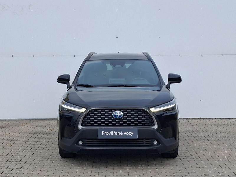 Toyota Corolla Cross 2.0 HSD e-CVT Style - fotka 4 z 21