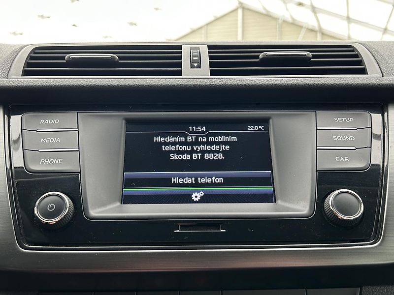 Škoda Fabia 1.0 TSI Style - fotka 11 z 26