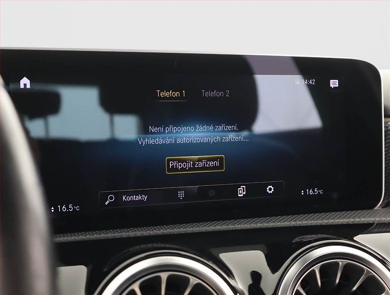 Mercedes-Benz Třídy A (2018) A 200 - fotka 24 z 25