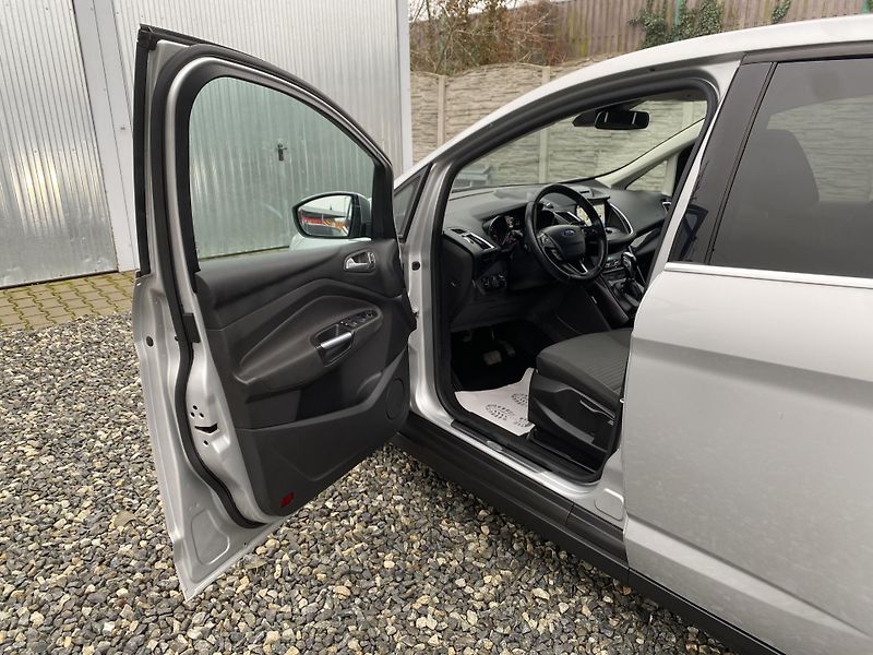 Ford C-MAX 1.5TDC-i 120PS NEW MODEL NAVI! - fotka 91 z 155