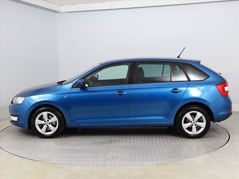 Škoda Rapid (2014) Spaceback 1.2 TSI - fotka 3 z 11