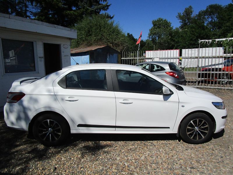 Peugeot 301 (2013) KOUPEN V ČR - MÁLO NAJ. KM - fotka 8 z 19