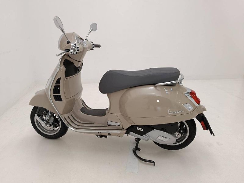 Vespa GTS 125 (2025) E5+ Beige Avvolegente 2025 (sl - fotka 5 z 9
