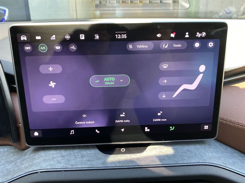 Škoda Kodiaq (2025) iV 1.5 TSI DSG Exclusive Selec - fotka 15 z 39