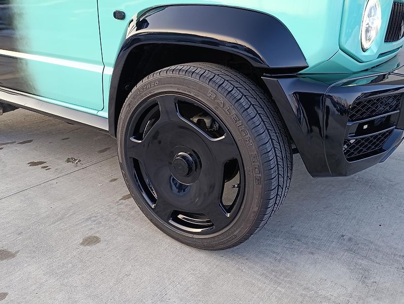 Suzuki Jimny BRABUS G800 OPTIK - fotka 33 z 37