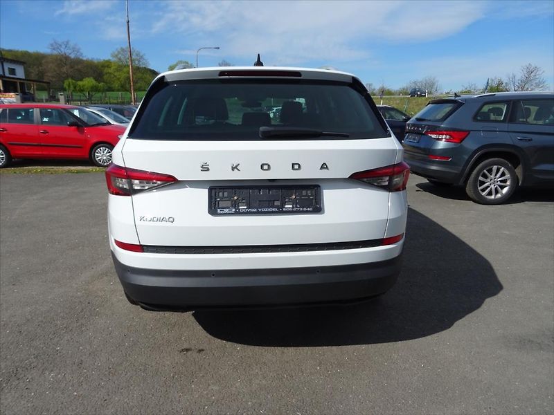 Škoda Kodiaq 1,5 TSi 110 kW Business - fotka 10 z 21