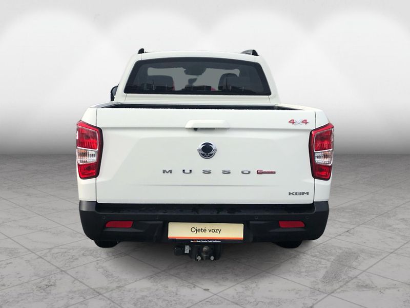 SsangYong Musso A Grand 2.2 e-XDi TD AT 4x4 - fotka 9 z 28