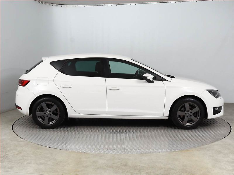 Seat Leon (2015) 1.4 TSI, Serv.kniha, Tempomat - fotka 6 z 15