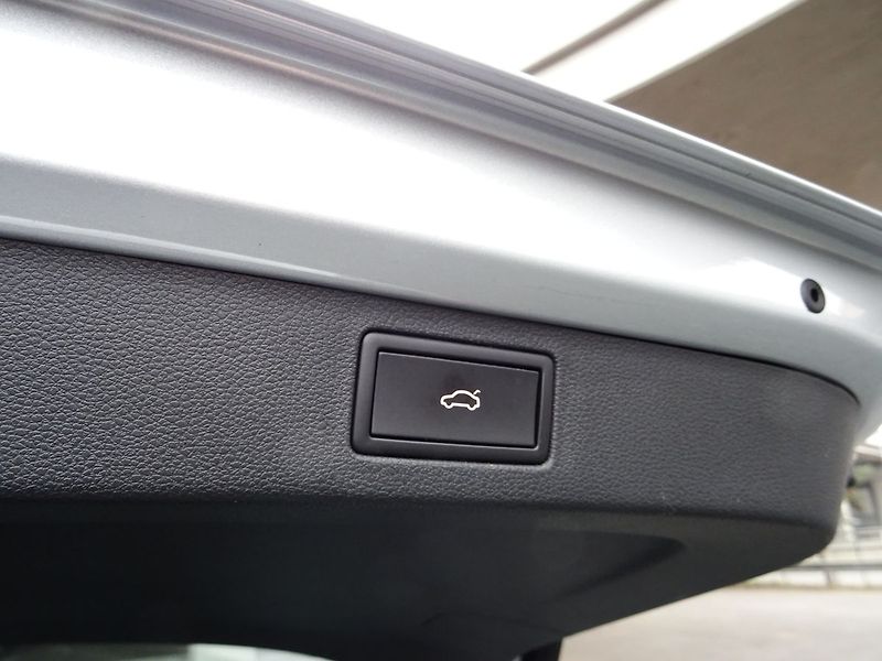 Škoda Kamiq 1.5TSI DSG Monte Carlo DPH - fotka 27 z 32