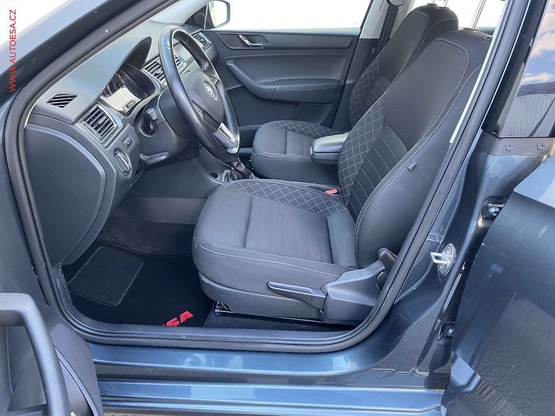 Škoda Rapid (2017) 1.4 TDi, Style, park. čidla - fotka 9 z 16