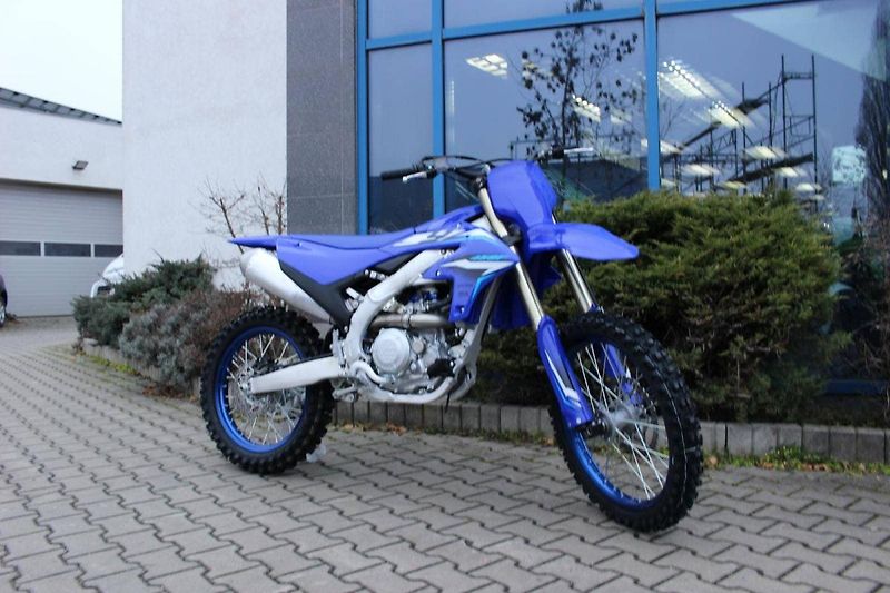 Yamaha YZ 450 F (2026) 2026 SKLADEM - fotka 3 z 7