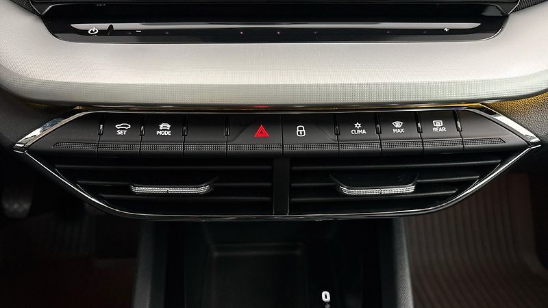 Škoda Octavia 2.0 TDI Style - fotka 13 z 25
