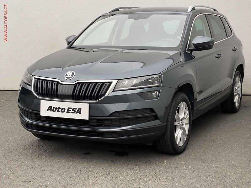 Škoda Karoq (2021) 1.5 TSi, Style, DSG, navi - fotka 3 z 19