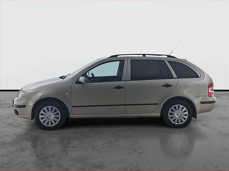 Škoda Fabia (2005) 1.2 12V, Tažné, v provozu - fotka 3 z 15