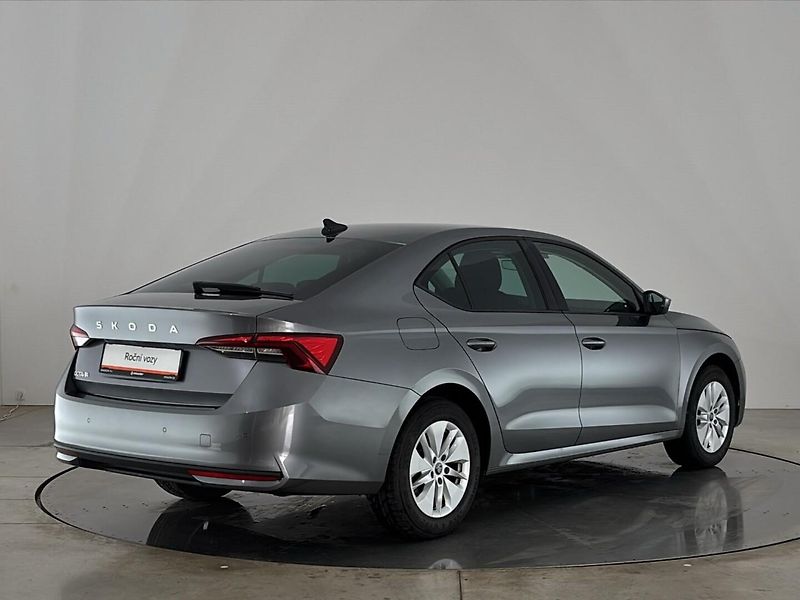Škoda Octavia Selection - fotka 2 z 28