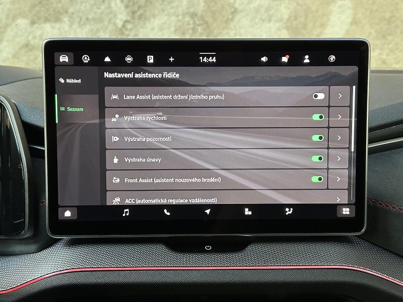 Škoda Kodiaq RS 2.0TSi 4x4 DSG 265PS Matrix - fotka 28 z 41