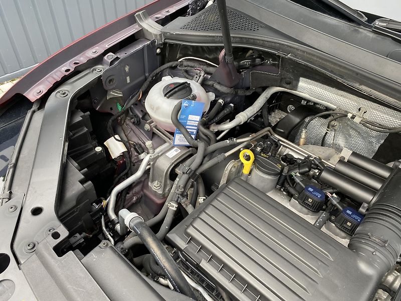 Volkswagen Tiguan 1.4 TSI 110kW - 1xMAJ. - LED - fotka 44 z 44