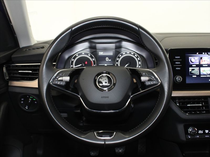 Škoda Kamiq 1,5 TSi 110kW Style 2xSady k. - fotka 9 z 22