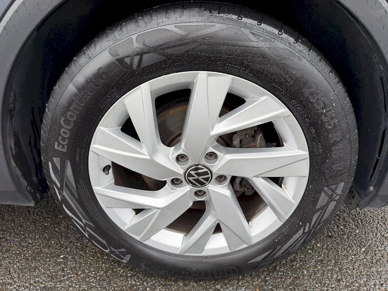 Volkswagen Tiguan (2022) 2.0 TDI 110kW Elegance - fotka 35 z 35