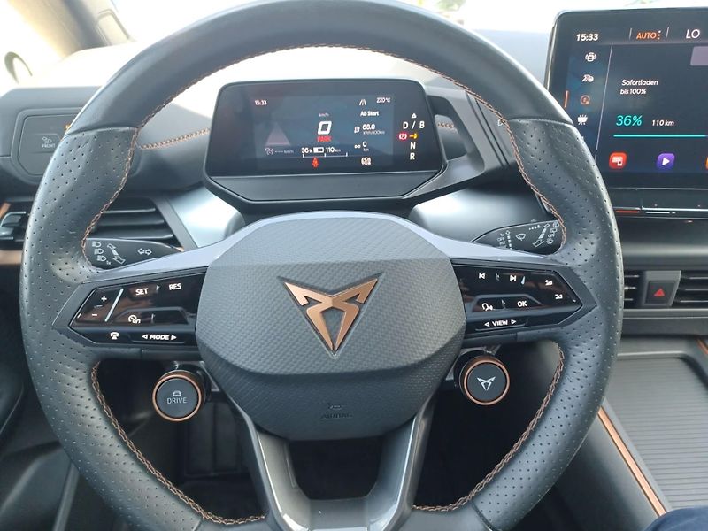 Cupra Born 170kW HuD ACC Kamera Tep.čerp - fotka 9 z 13