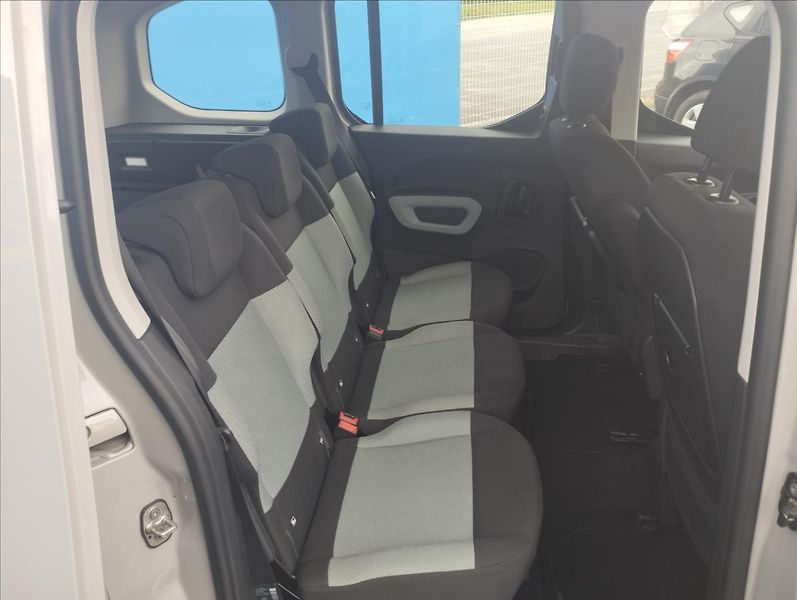 Citroën Berlingo 1,2 - fotka 10 z 21