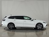 Volkswagen Passat R-Line - náhled 16