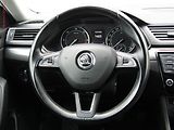 Škoda Superb (2016) 2.0 TDi, Style, TZ, navi - náhled 15
