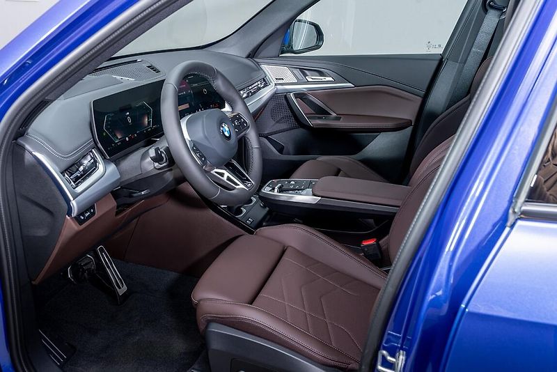 BMW X1 xDrive20d - fotka 7 z 13
