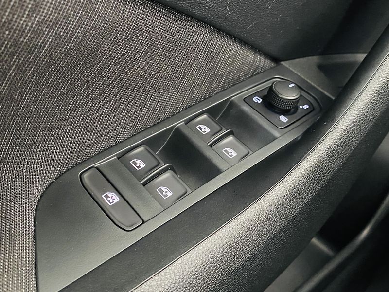 Škoda Kamiq 1,0 TSI 81kW Style - fotka 16 z 23