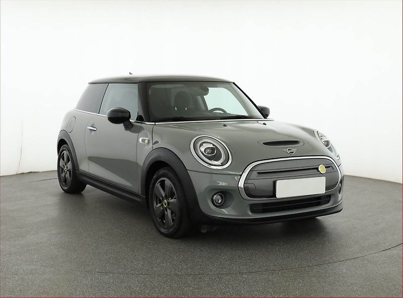 Mini Ostatní (2021) Cooper SE 32 kWh, SoH 94% - fotka 1 z 20