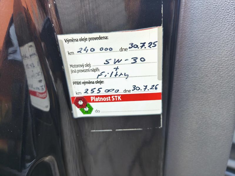 Škoda Octavia (2014) 1.6tdi 77kw, r.v.2014... - fotka 9 z 9